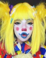 bouncyclowngirl