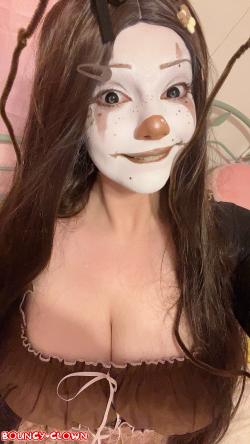 bouncyclowngirl picture