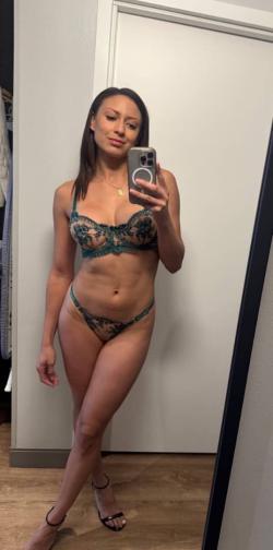 lorawilliant picture