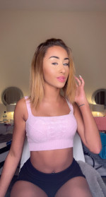 clarashyoneeeeee picture